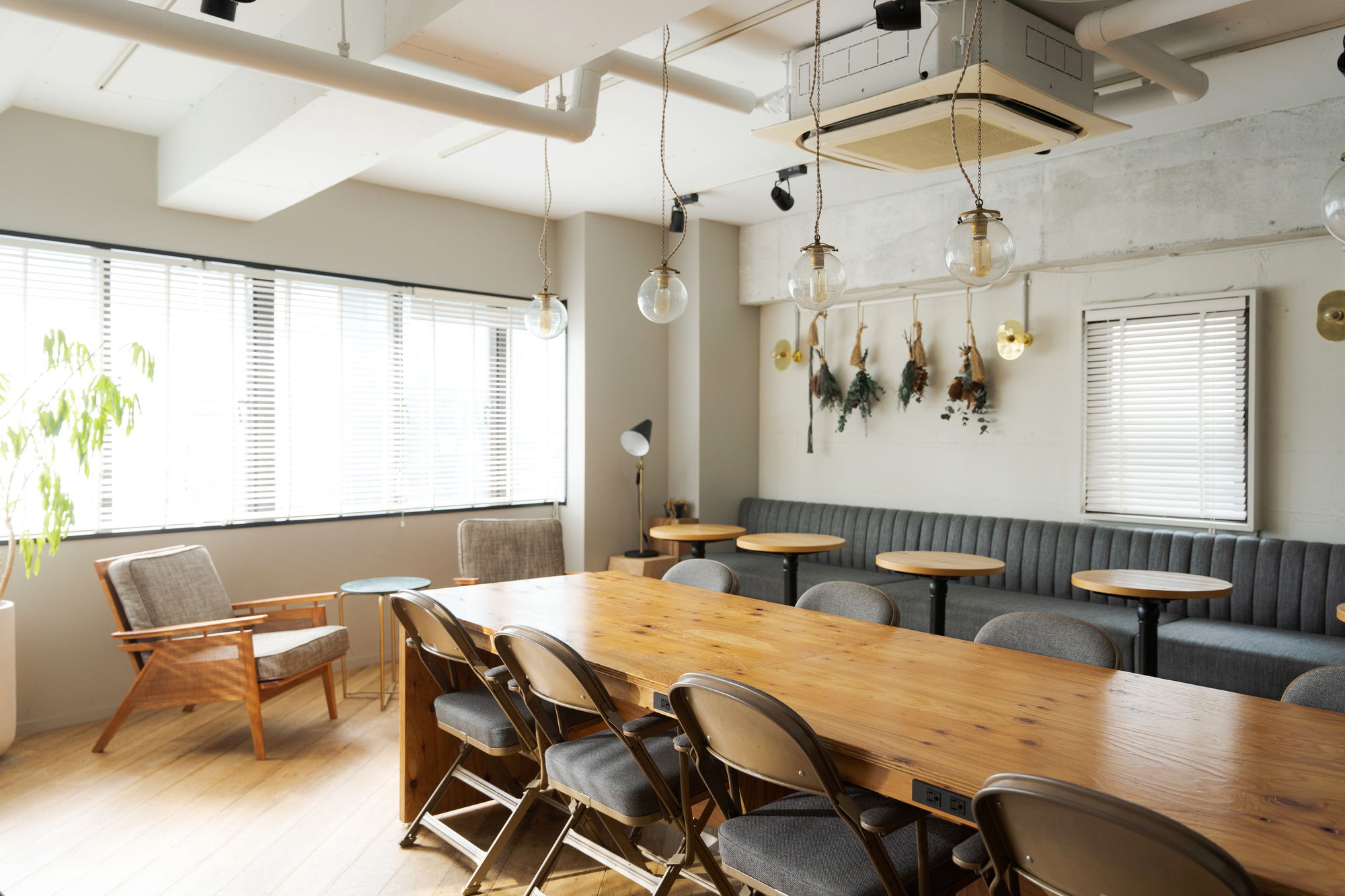 オフィス家具の処分方法5選！手早く片付けるポイントを解説
